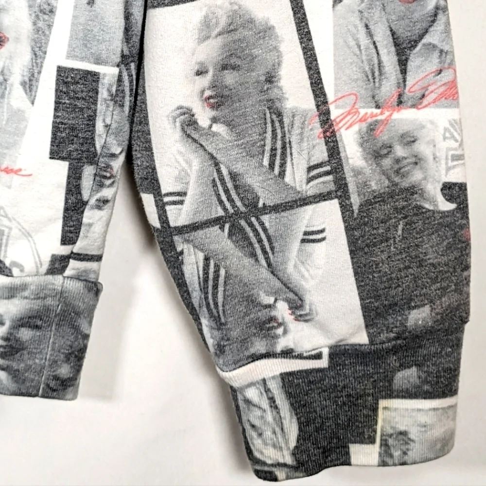 Marilyn Monroe Signature Cotton Blend Sweatshirt Size Large (11-13) - Picture 3 of 7